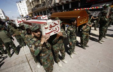 الميليشيات العراقية المدعومة من الحرس الثوري الإيراني تفاقم فوضى الحرب السورية