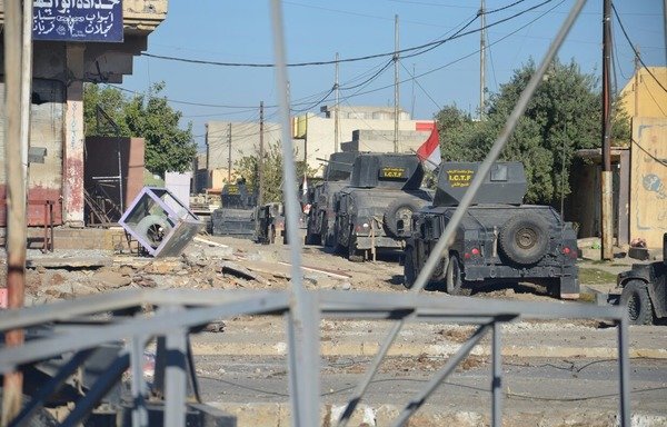 قوات جهاز مكافحة الإرهاب تؤمن حي التحرير شرقي الموصل بعد استعادته كاملا من تنظيم 'الدولة الإسلامية في العراق والشام'. [حقوق الصورة لقوات جهاز مكافحة الإرهاب]