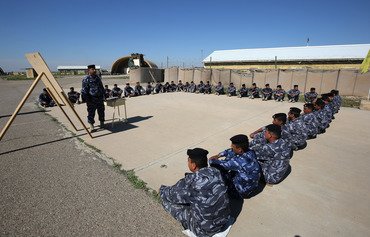 أهالي نينوى يساعدون الشرطة في الحفاظ على الأمن