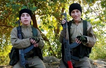 سخط لتجنيد داعش طفلين أيزيديين لشن هجوم انتحاري بالموصل