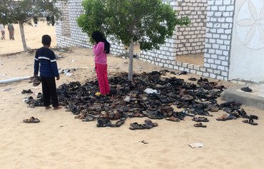 صمت من تنظيم داعش إزاء مذبحة مصر التي دانها حتى مؤيدوه