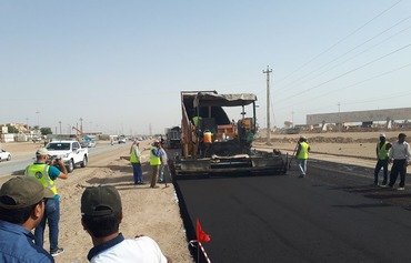 حكومة الأنبار تتحرك لتعزيز مصادر تمويل مشاريع الإعمار