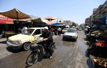 القوات السورية تقصف إدلب قبيل هجومها المرتقب