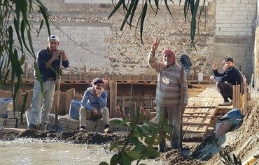 نیروهای ائتلاف و نیروهای دموکراتیک سوریه از مرز سوریه و ترکیه پاسداری می کنند