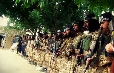 اقتتال داخلي في صفوف داعش بين العناصر العراقية والأوزبكية