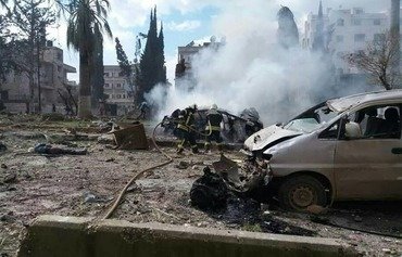 معاناة أهالي إدلب بين القصف والانفجارات