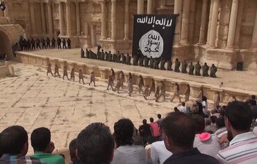 كبير محققي الأمم المتحدة يشبه داعش بمجرمي الحرب النازيين ويدعو للمحاكمات