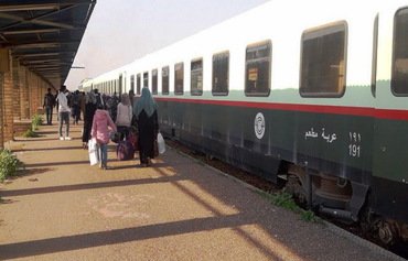 إعادة تشغيل خط سكة حديد بغداد-بيجي بعد أن دمرتها داعش