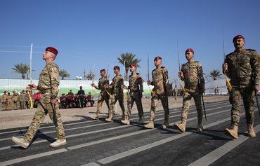 قصف صاروخي لمجمع عسكري بالقرب من مطار بغداد