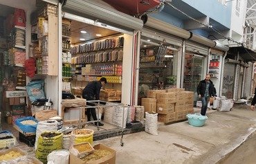 با از سرگیری فعالیت های تجاری زندگی به بازارهای شهر قدیم موصل بازمی گردد