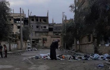 سكان دير الزور ينددون بإهمال النظام