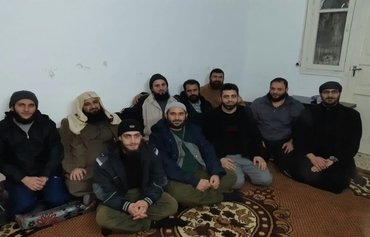 ناشطون: هيئة تحرير الشام تواجه أزمة في شمالي سوريا