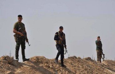العراق يعزز إجراءاته الأمنية في محيط منشأته النفطية