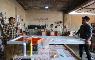 کارخانه های موصل تقاضای نیاز محلی برای بازسازی را تامین می کنند