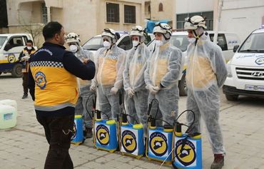 فرق طبية تعمل للحؤول دون انتشار كوفيد 19 في شمال سوريا