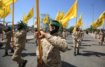 شبه نظامیان مورد حمایت ایران تلاش می کنند تا جوانان عراقی را جذب کنند
