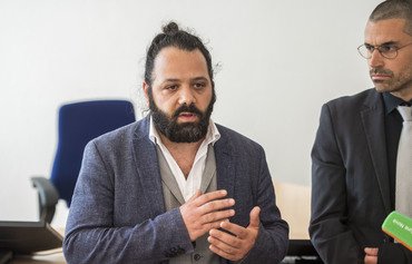 ألمانيا تبدأ أول محاكمة بشأن عمليات التعذيب في سوريا