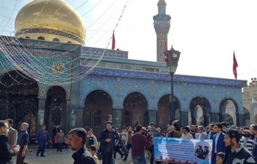 الحرس الثوري يكثف نشاطه في شراء العقارات بسوريا
