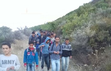 درآمد ماهانه ۲۵۰ هزار دلاری تحریرالشام از قاچاق غیرنظامیان به خارج از ادلب