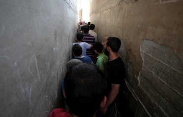 روسيا تفاقم أزمة الخبز في سوريا في محاولة للحصول على تنازلات من 'حليفتها'