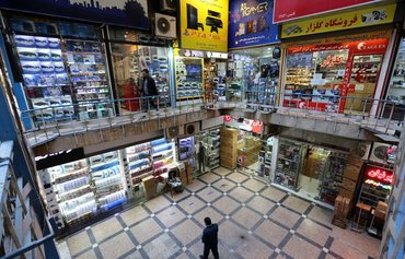 الاقتصاد الإيراني المترنح يهدد مستقبل الجمهورية الإسلامية