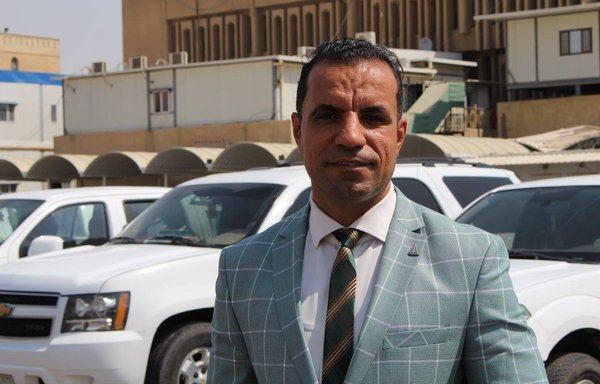 صورة للصحافي أحمد عبد الصمد الذي اغتيل على أيدي الميليشيات المدعومة من الحرس الثوري الإيراني في كانون الثاني/يناير 2020 في محافظة البصرة، نُشرت على صفحته على فيسبوك في تشرين الأول/أكتوبر 2017.