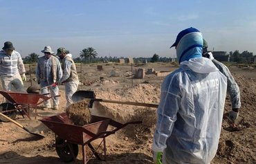 السلطات العراقية تكتشف مقبرة جماعية بالأنبار لمدنيين أعدموا على يد الميليشيات المدعومة من إيران
