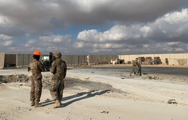الجيش العراقي يسقط طائرتين مسيرتين فوق قاعدة في الأنبار