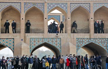 دفع إيران باتجاه الحرب وعدم الاستقرار في الخارج يزيد من السخط الداخلي